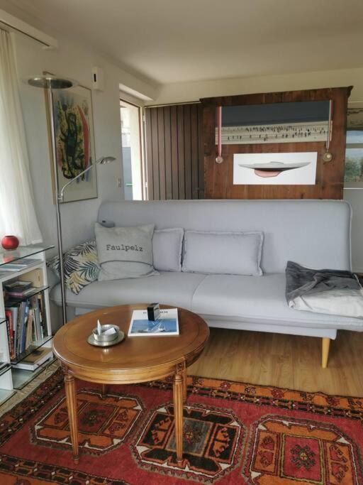 Neb-Thun Einigen, Wohnung Am See Spiez Exterior foto